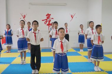 济南---《少年中国说》